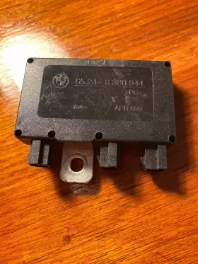 Bmw 65248380944 1999-2005 323i E46 Radio Trap Circuit Oem 99-05
