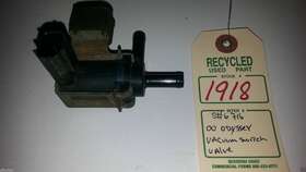 Honda Mx136200-1700 2000 Odyssey Purge Vacuum Switch Valve Egr Oem #1918